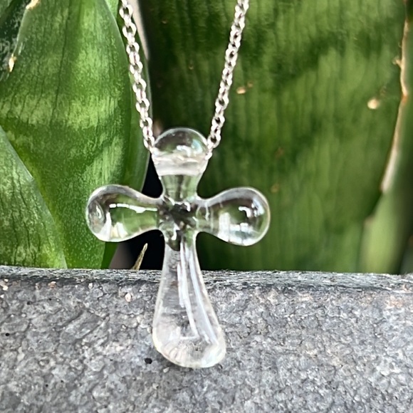 Tiffany Elsa Peretti cross necklace - Picture 4 of 14
